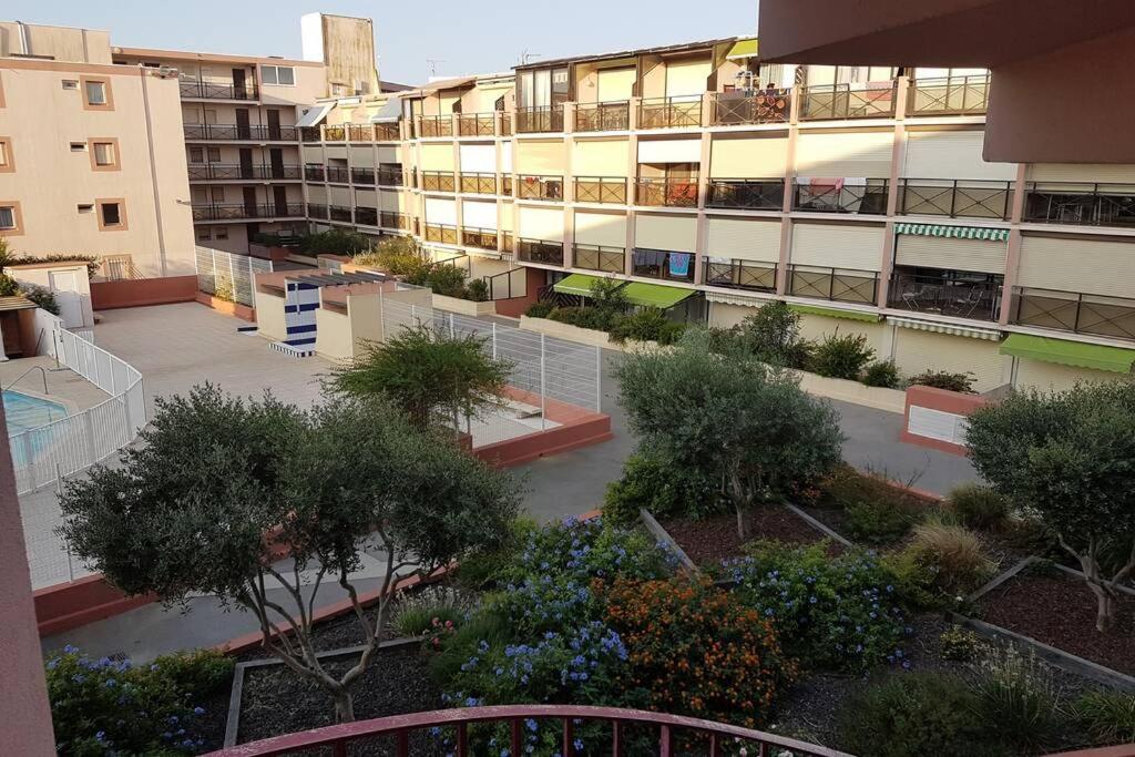 Jolies Studios Avec Piscines Et Parking Prive 800M De La Plage Le Grau Du Roi 外观 照片